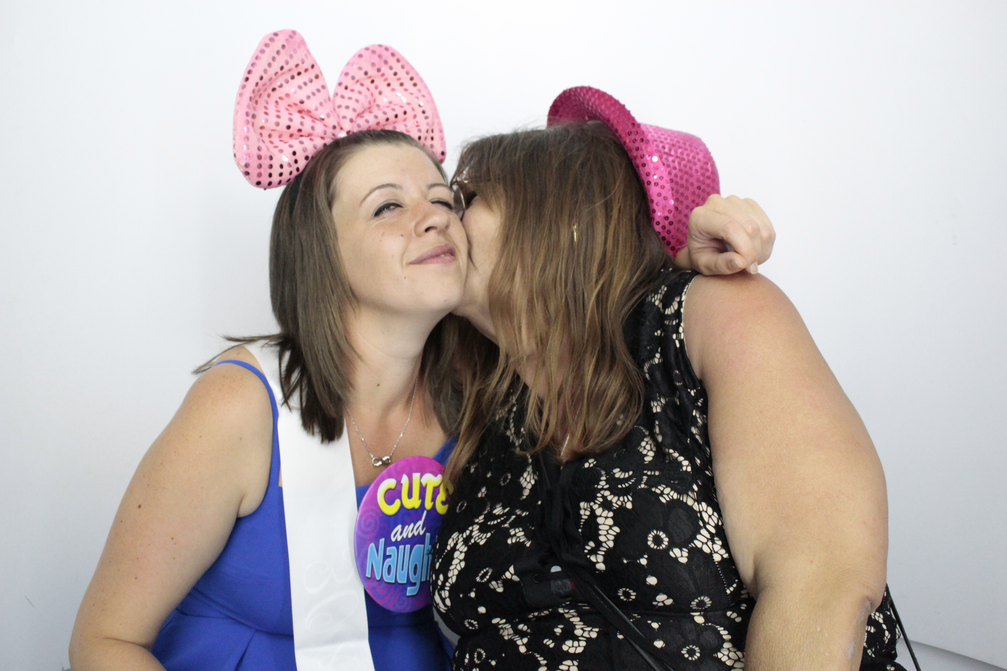 Kerry's 30th Birthday | View more photos from the event at gallery.myphotoboothexperience.co.uk/u/MyPhotoBoothExperienceLtd/Kerrys-30th-Birthday
